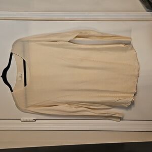 Lou & Gray thin off white soft sweater. No tags, but never worn.